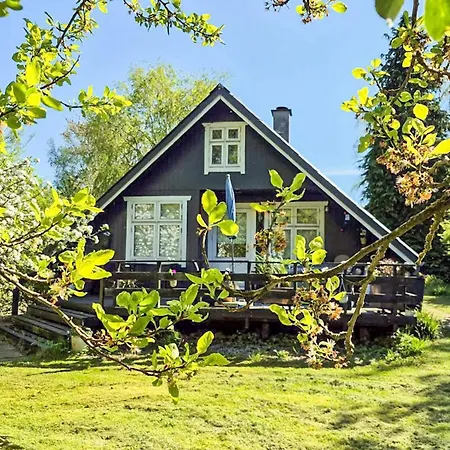 度假居 4 Person In 欧德尔